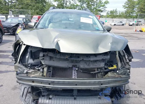 2018 Subaru Outback 2.5I Premium from USA, damaged, VIN 4S4BSACC2J3259549